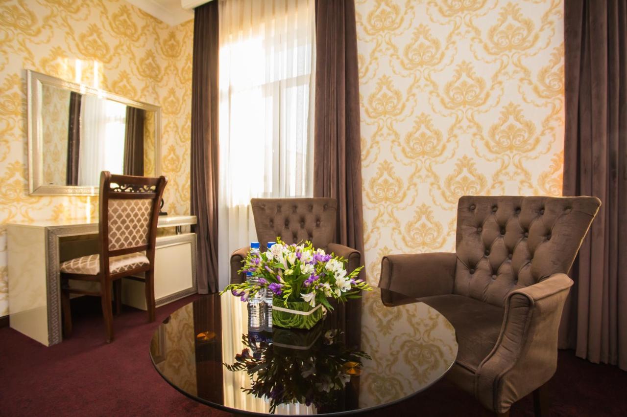 Hotel Grand Capital Tashkent Exterior photo