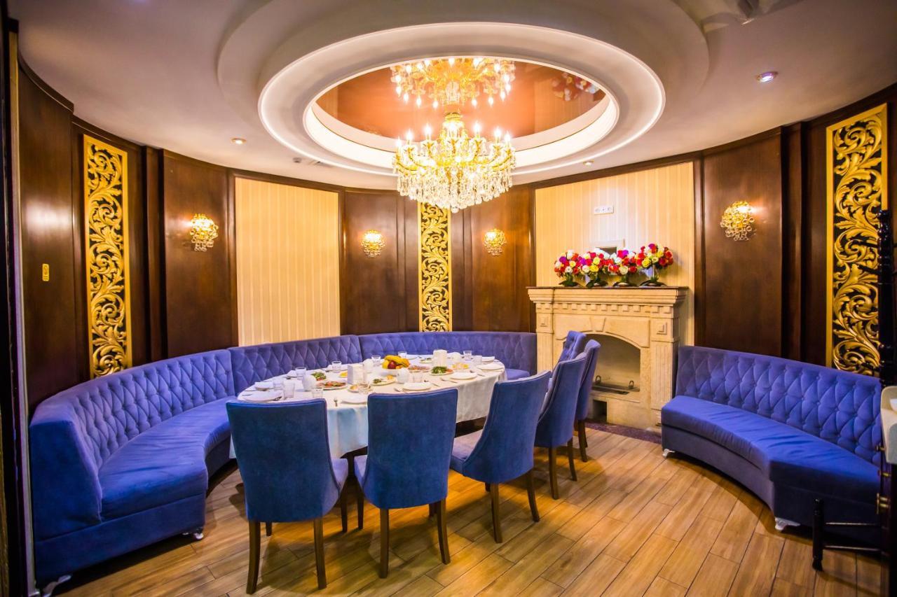 Hotel Grand Capital Tashkent Exterior photo