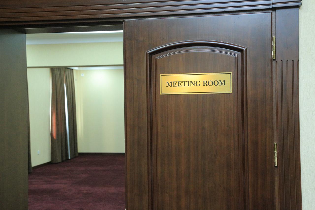 Hotel Grand Capital Tashkent Exterior photo