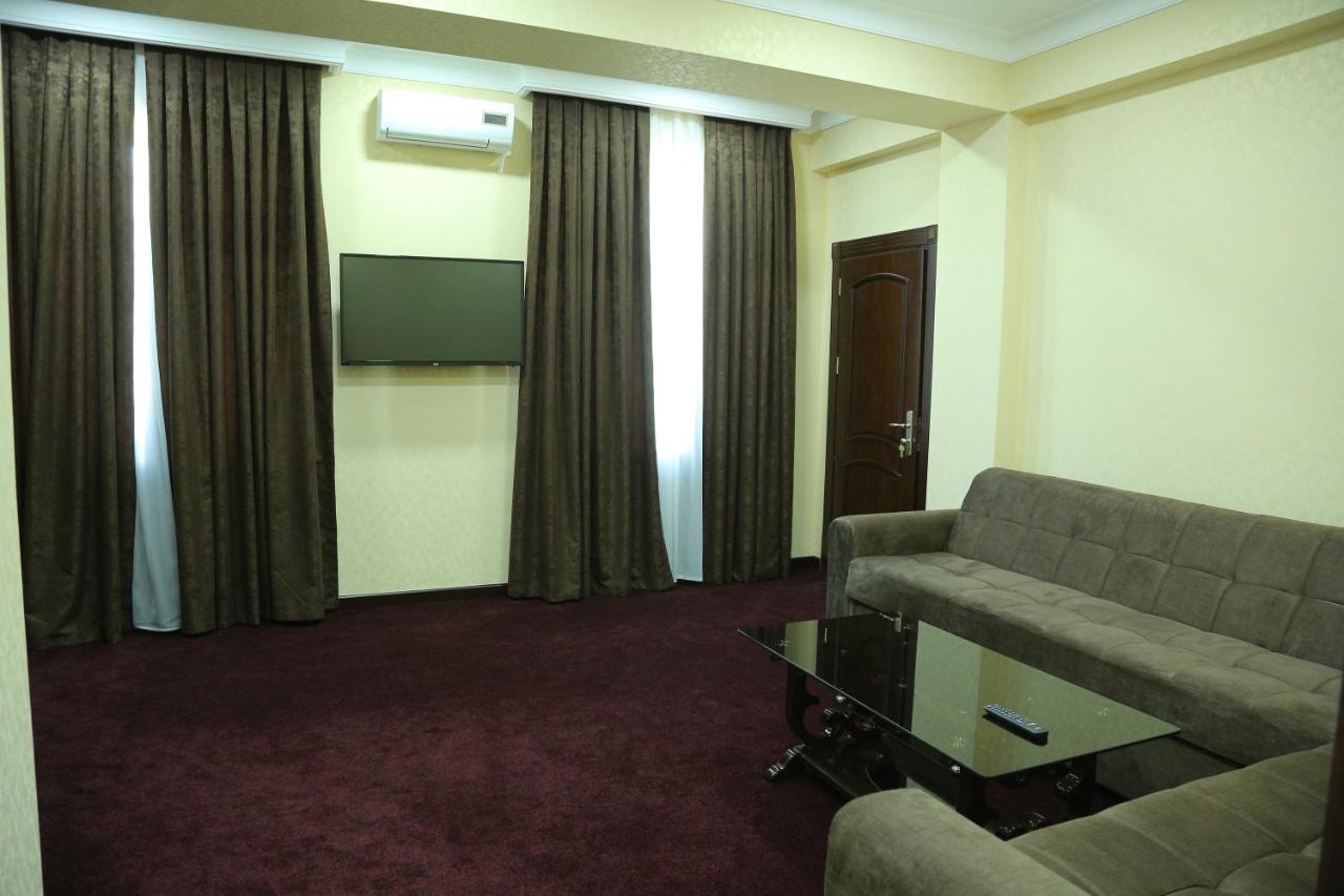Hotel Grand Capital Tashkent Exterior photo